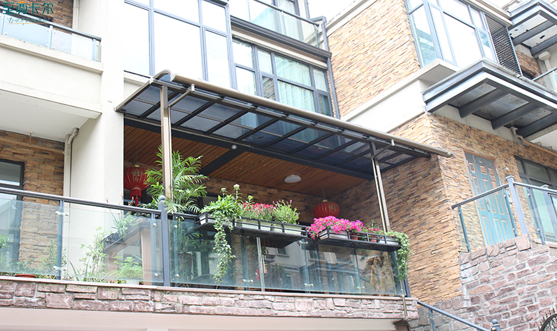 上海做鋁合金雨篷？陽光棚遮陽生產(chǎn)廠家？